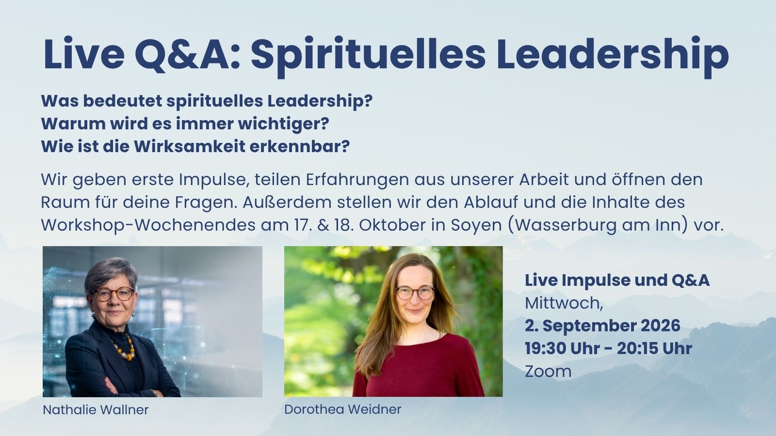 selbstbewusste Frau hält Rede vor Gruppe von Menschen